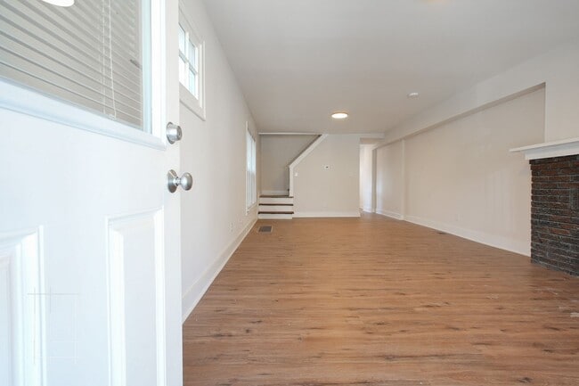 Building Photo - 1257 N 6th St Unit 1257 N. 6th St.