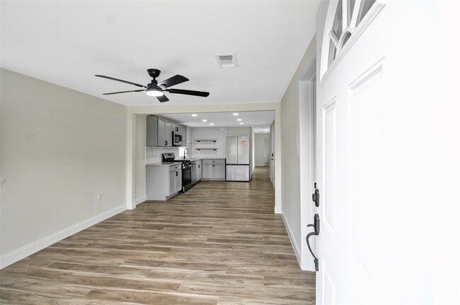 Photo - 7725 Avenue H Unidad A