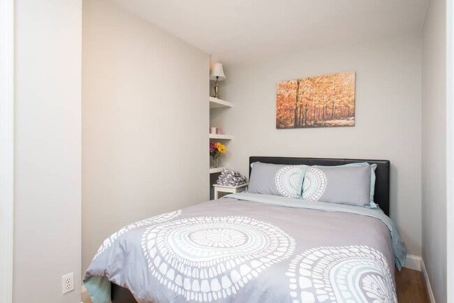 Photo - 5 Knapp St Unit 2