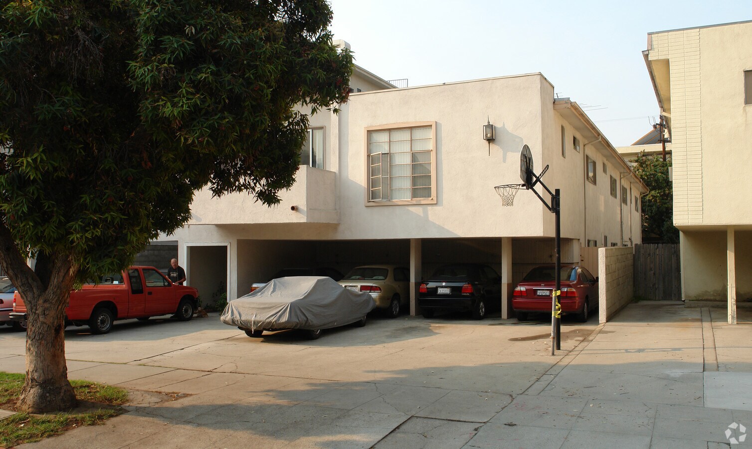 Photo - 1907 Malcolm Ave Apartments