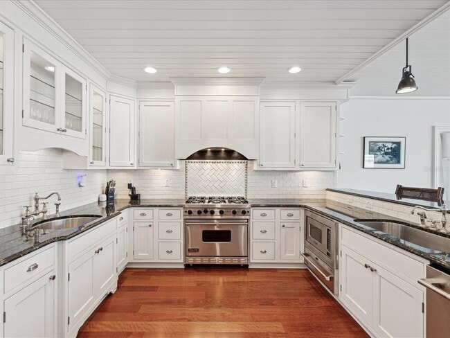 Photo - 450 22nd St