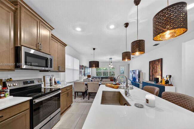 Photo - 4305 Marina Way