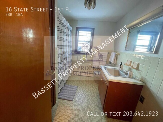 Photo - 16 State St