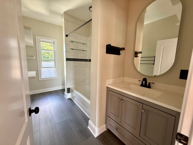 Photo - 615 N Montello St Unit 3