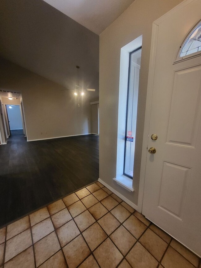 Photo - (2) Bed/(2) Bath w/ Storm Shelter Avail NOW!