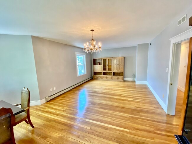 Dining Room - 208 Rawson Rd Unit 3