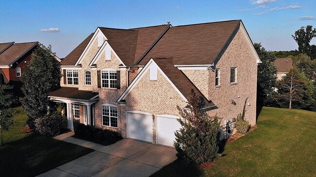 Photo - Beautiful 4BR/2.5BA home in the highly sought-after Winterset Woods community!