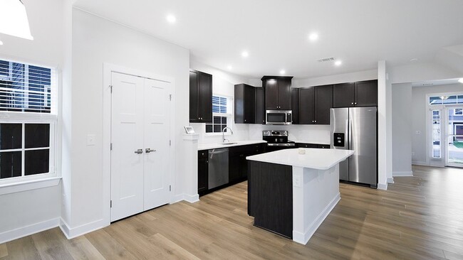 Photo - 8209 Warbler Wy