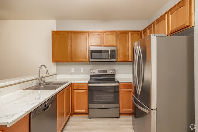 1 habitación, 1 baño, 600 pies cuadrados, cocina - Woodland Village Senior Apartments
