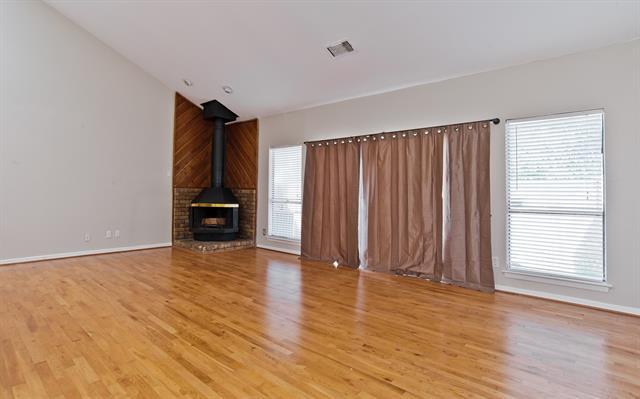 Photo - 7450 Holly Hill Dr Unidad 116