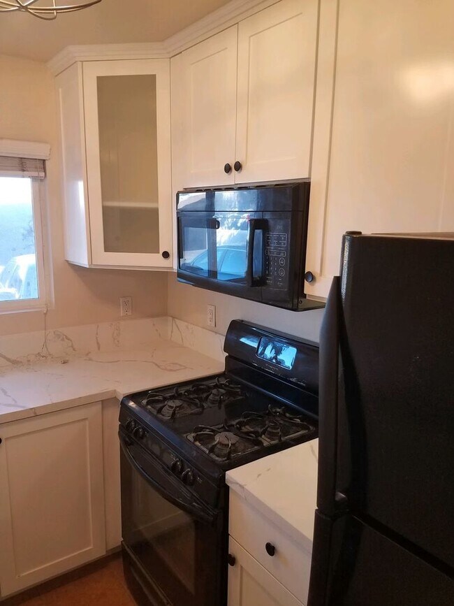 Photo - One Bedroom Lower Level Condo in Oceanside