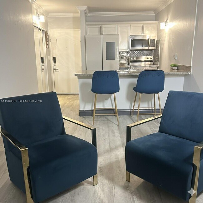 Photo - 2401 Riverside Dr Unidad 313-B