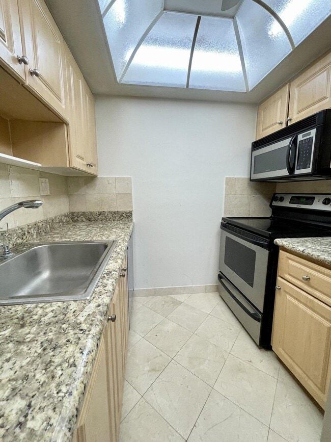 Photo - 5520 N Ocean Blvd Unit 201