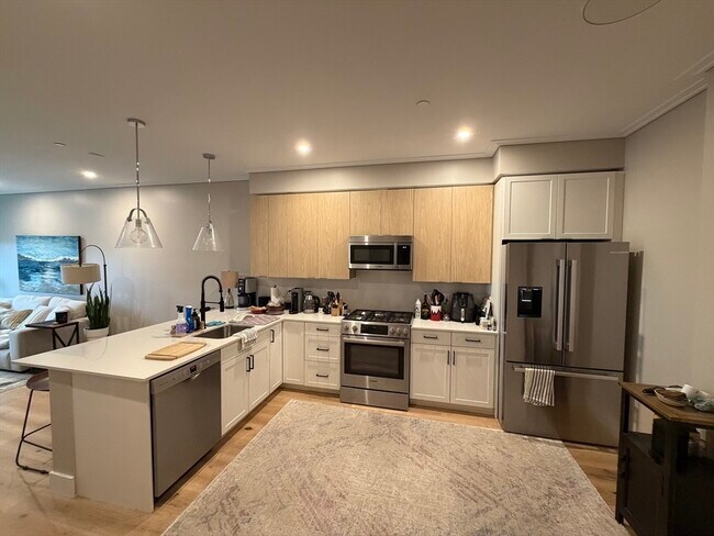 Photo - 70 Leo M Birmingham Pkwy Unidad 209