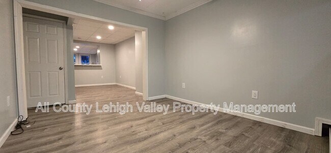 Photo - 1922 Glendale Ave