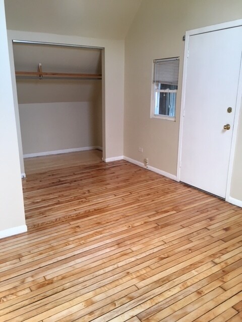 Photo - 1911 W Eddy St Unit 3
