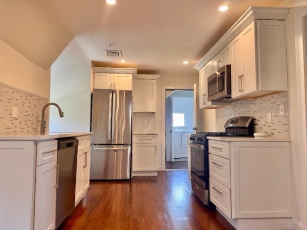 Building Photo - 21 Bellevue St Unit 3 Rental