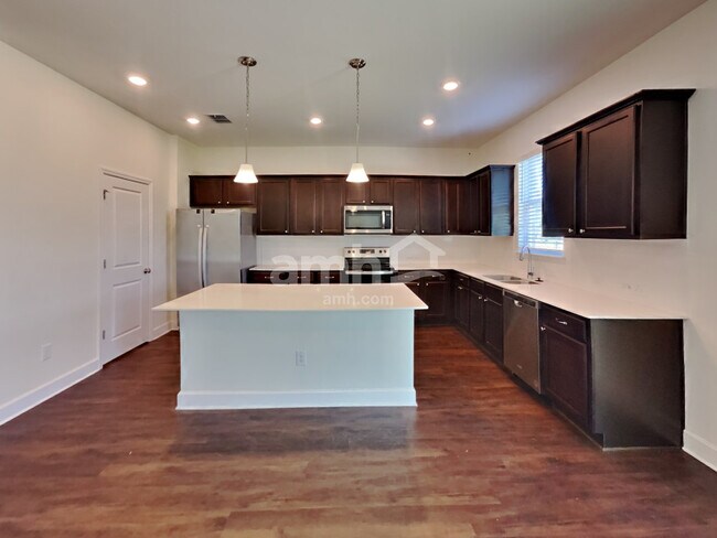 Photo - 33923 Night Lily Dr