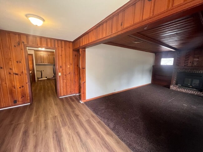 Photo - 3 bedroom 1 bathroom single level home