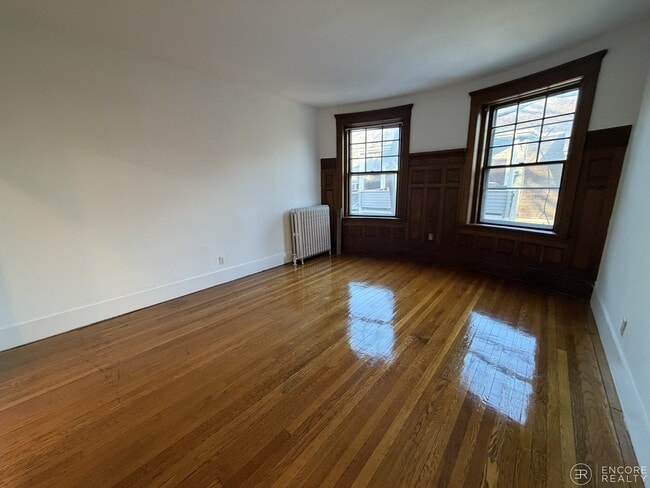 Photo - 9 Braemore Rd Unit 12