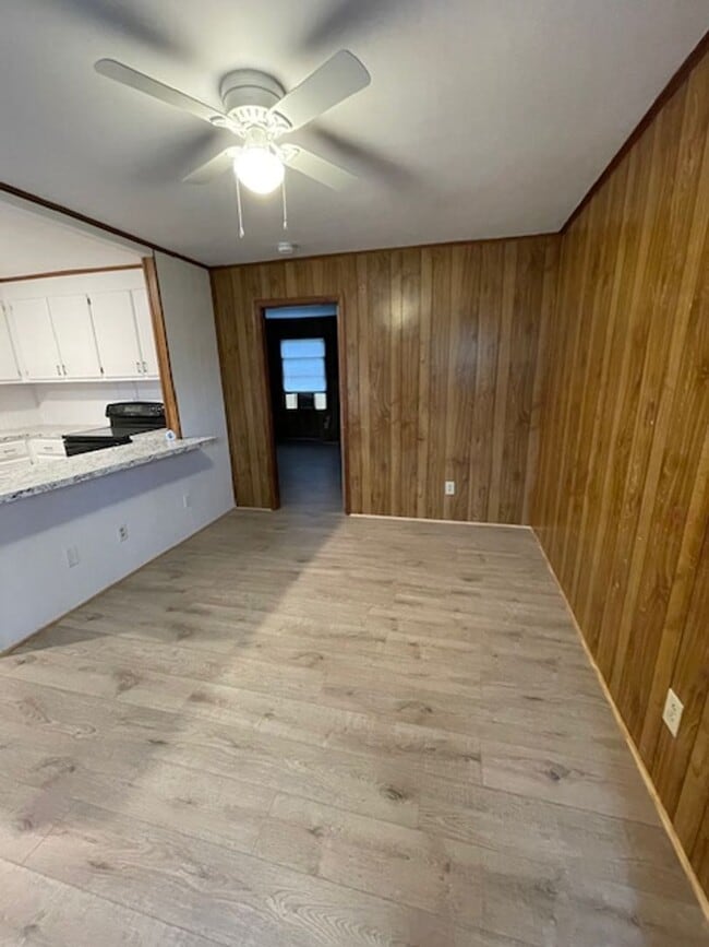 Photo - Must see this Adorable 1 bedroom 1 bath apartment . Located in Dallas
