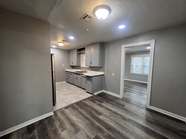 Photo - 3141 NW 30th St