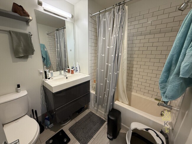 Photo - 20-26 Sunnyside St. Unit 15 Unidad 15