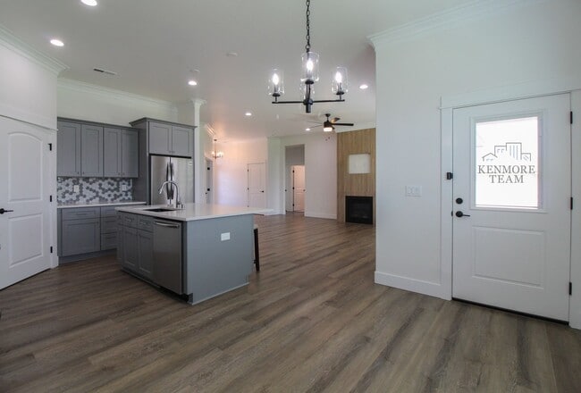 Photo - 1638 Livorno Ave