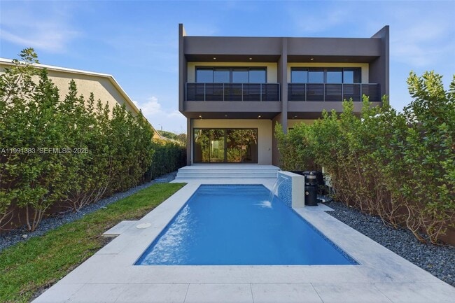 Photo - 2840 SW 32nd Ct