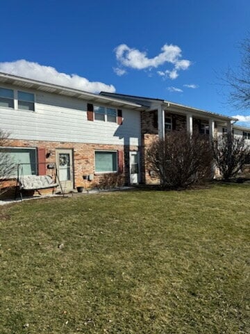 Building Photo - 2 Bedroom Townhome