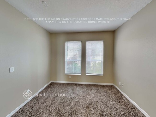 Photo - 3208 43rd Ave E