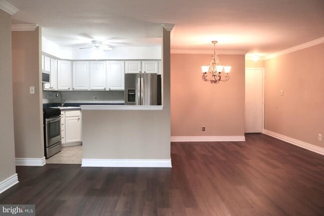 Photo - 103 Woodhollow Dr