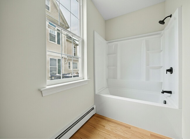 110 8th St