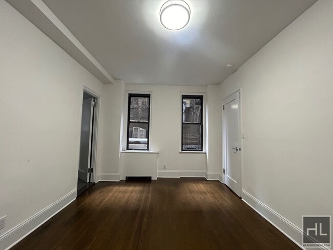 Photo - EAST 46 STREET Unit 2H