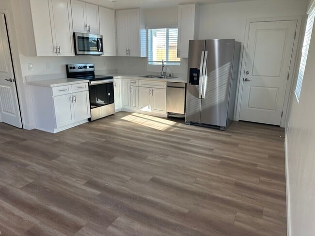 Photo - 928 W Perdew Ave Unit 928 W Perdew Ave - Apt C