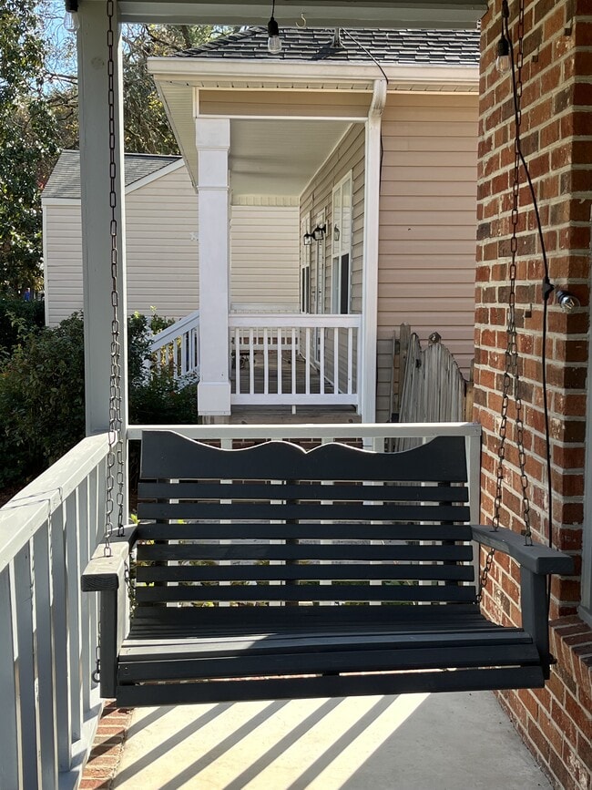 Photo - 1007 Chevis St