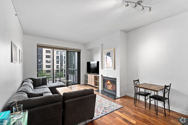 Building Photo - 922 NW 11th Ave Unit 514 Rental