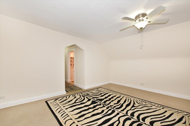 Photo - 176-02 Kildare Rd Apartment Unit 2