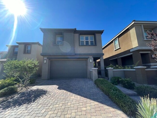 Building Photo - To schedule a viewing, call Wally Fellman ... Rental