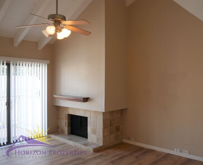 Photo - Bright 2 Bed 2 Bath 1,016sqft Condo in Sac...