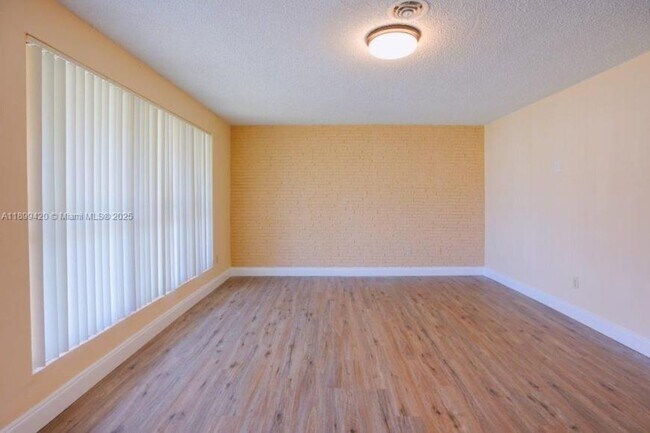 Photo - 3 bedroom in Miami Gardens FL 33169