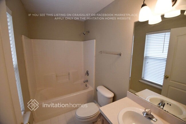 Photo - 137 Dover Bluff Dr