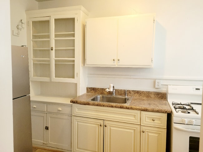 Photo - 1611 Hampton Blvd Unit A8