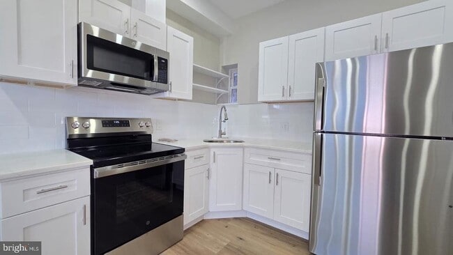 Photo - 1207 W Wyoming Ave