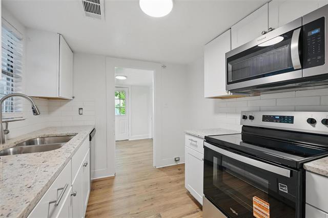 Photo - 906 E Houston St