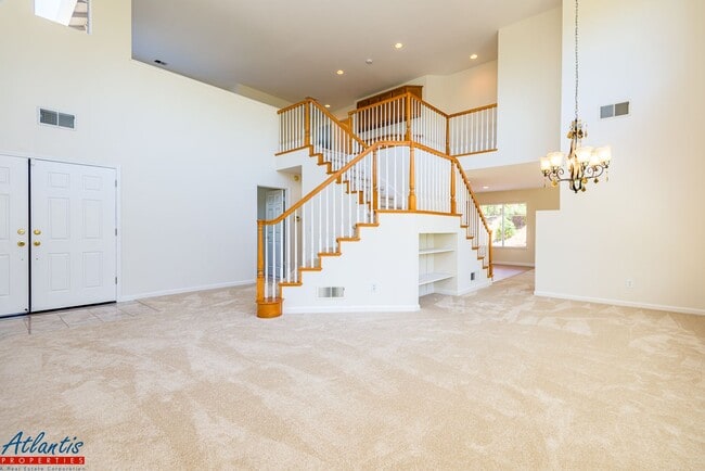 Photo - California Oak Creek Home | Desirable Location