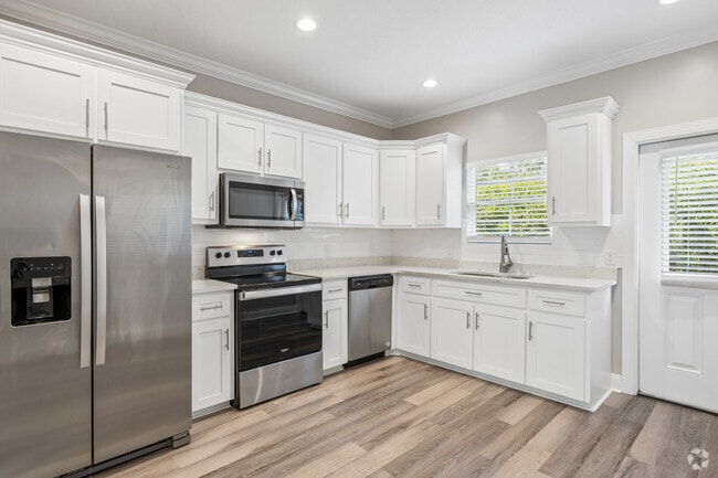 3BR, 2.5BA - 1,645SF - Kitchen