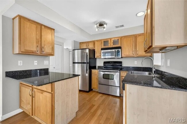 Photo - 5360 Pershing Ave Unit 6C