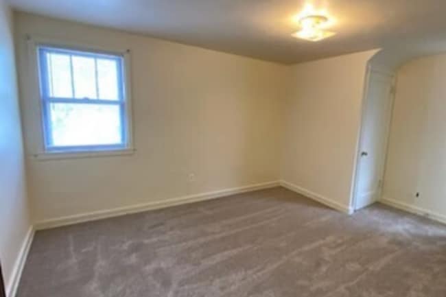 Photo - 3220 N 26th St