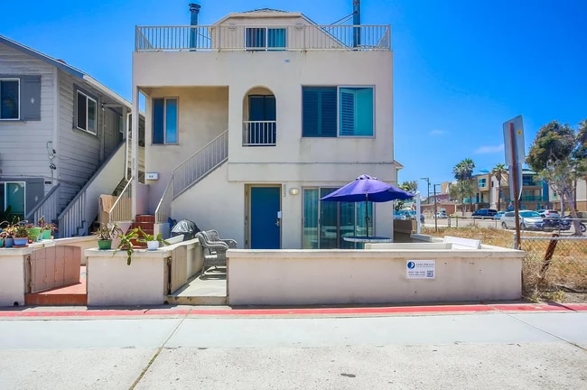 Building Photo - 803 El Carmel Pl Rental
